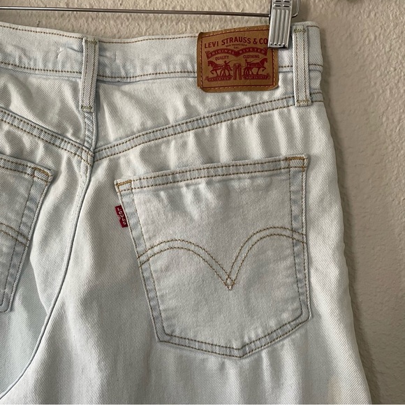 Levi's Ribcage Straight Ankle Jeans Women's 29 Light Blue Wash Ripped Distressed - Picture 9 of 15